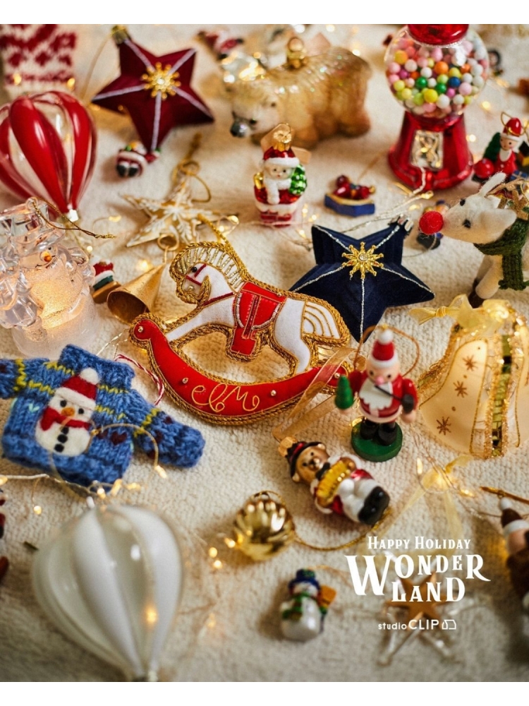 HAPPY HOLIDAY WONDERLAND