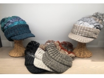 男女兼用のニットジープ